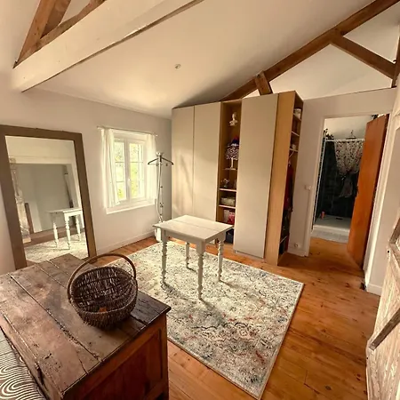 Holiday home Maison Entre Ocean Et Campagne Avec Jacuzzi